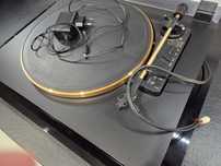 Gramofon Sansui SR-211G