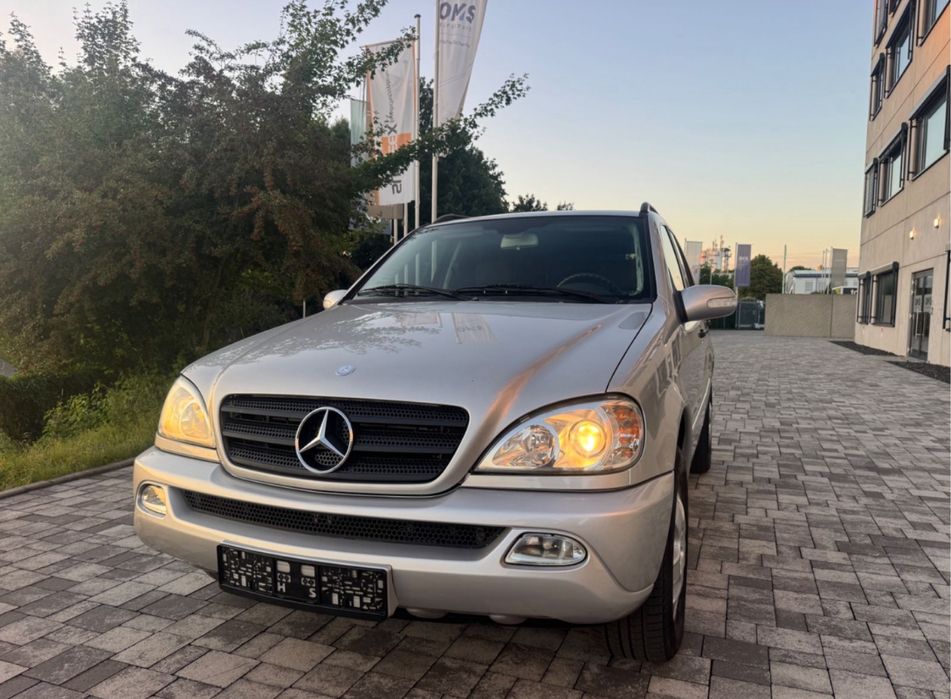 Розборка ML W163 Запчастини W163