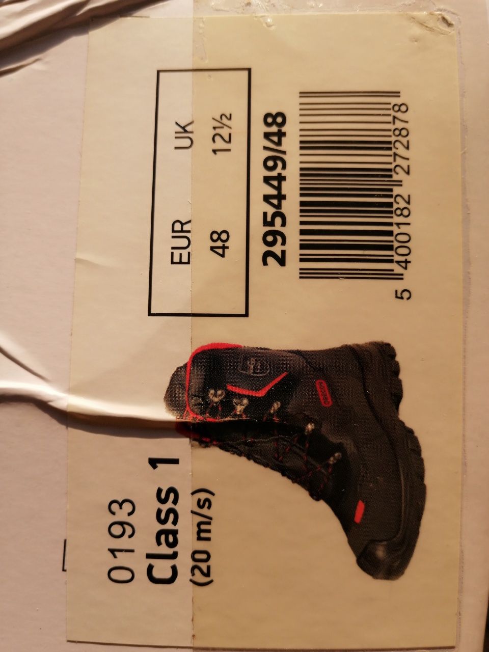 Buty robocze dla PIŁKARZY. OREGON YUKON klasa s2.