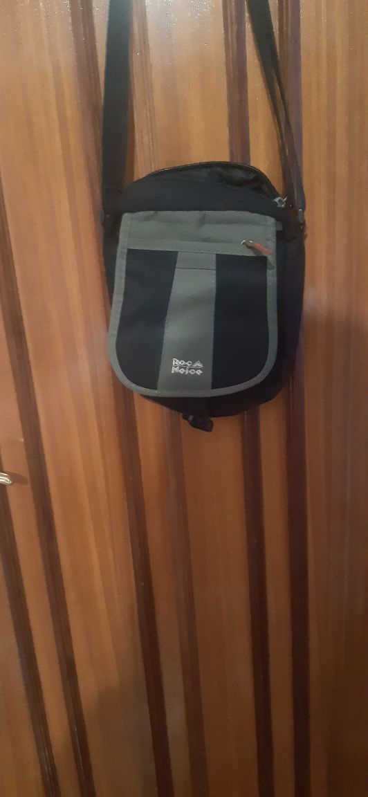 Mala tiracolo homem