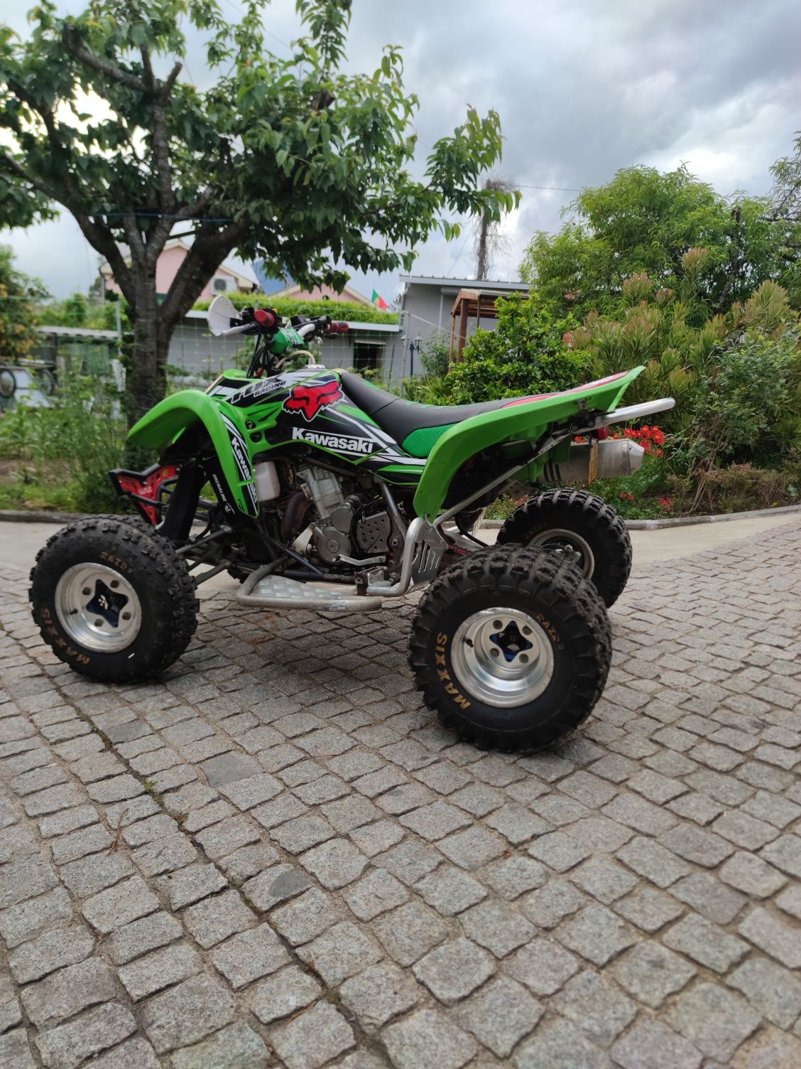 Moto 4 Kawasaki KFX