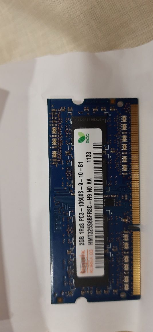 Для ноутбука 2 GB DDR3 1333MHz Hynix PC3 10600S 1Rx8 RAM Оперативна па