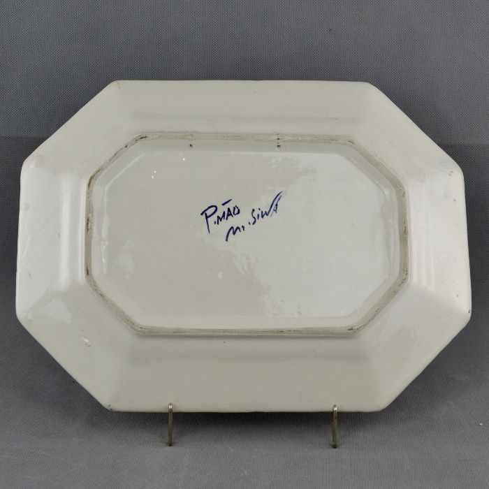 Travessa em Faiança pintada à mão decoração estátua