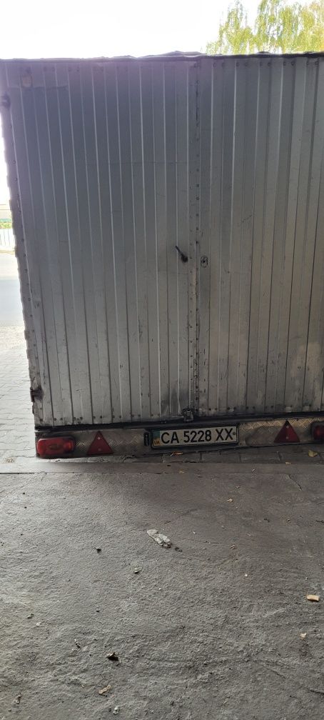 Причіп легковий б/у