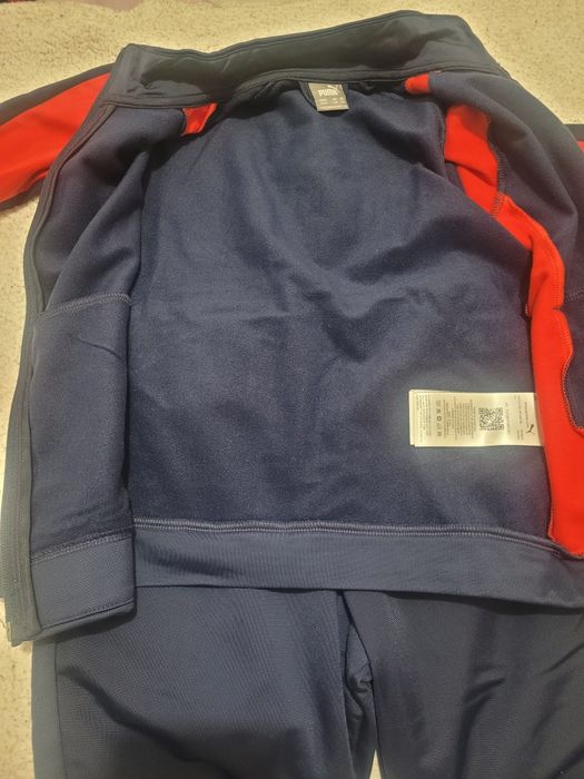 Conjunto Puma original, tamanho XS / 7-8 anos (128 cm.