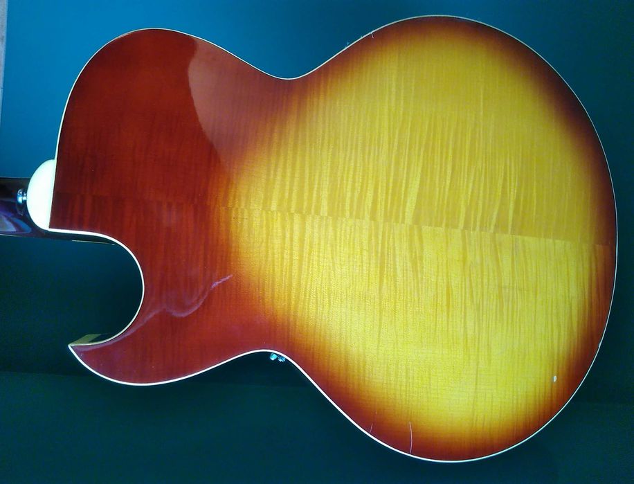Greco hollow body, jazz guitar (nie Gibson) 1972