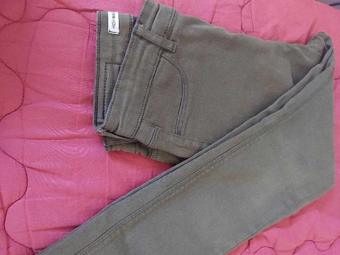 Calças de sra 38 Stradivarius