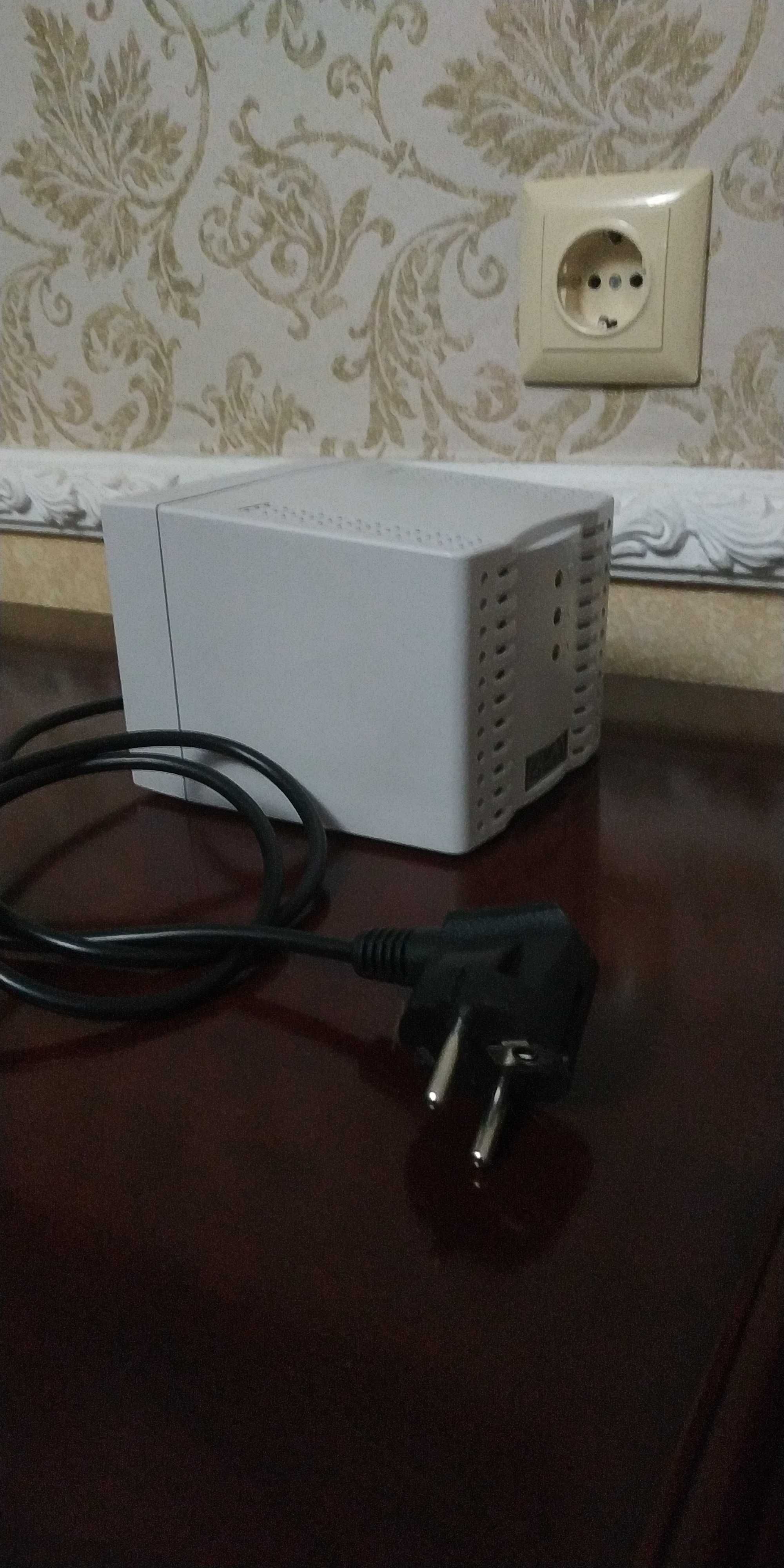 Стабилизатор напряжения PCM TCA-600