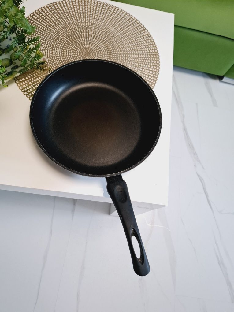 Patelnia 29 cm teflon Galicja gaz indukcja płyta