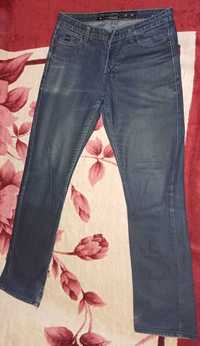 Spodnie jeansy męskie używane
