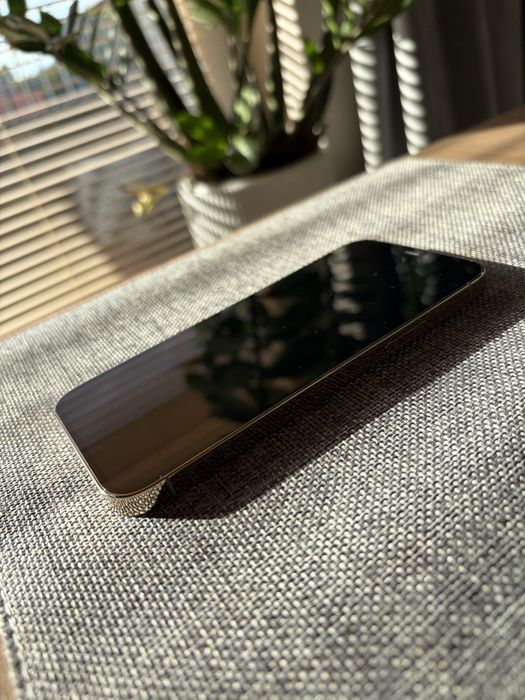 iPhone 12 pro 128gb Gold