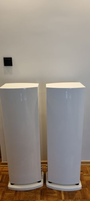 Kolumny głośnikowe Canton Vento 896.2 DC