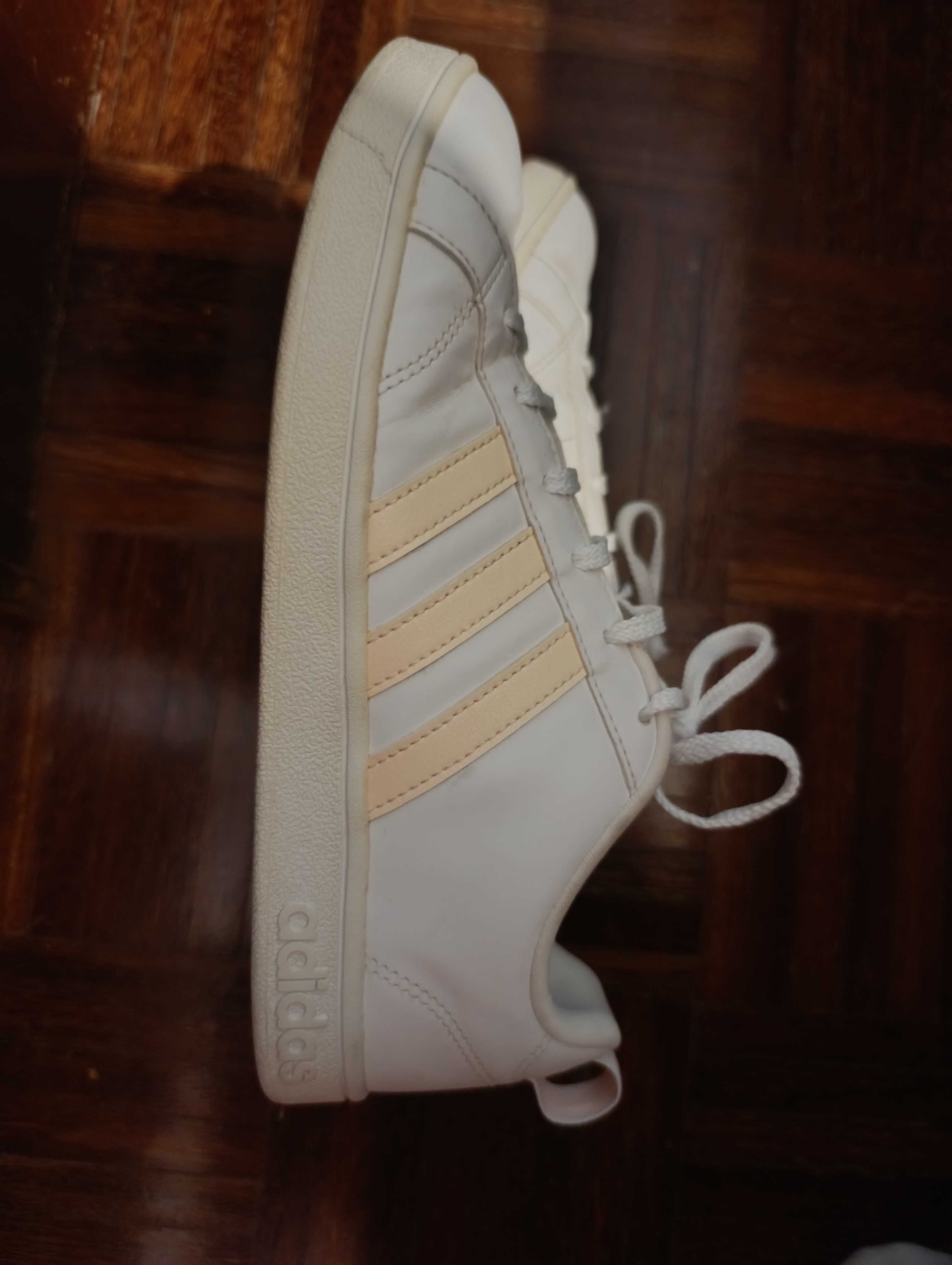 Sapatilhas Adidas 38