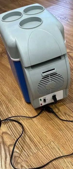 Продам новий авто холодильник
