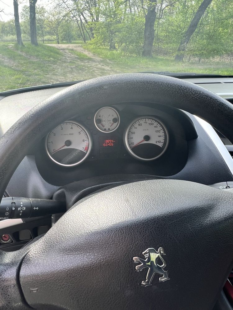 Продам Peugeot 206 2012 року