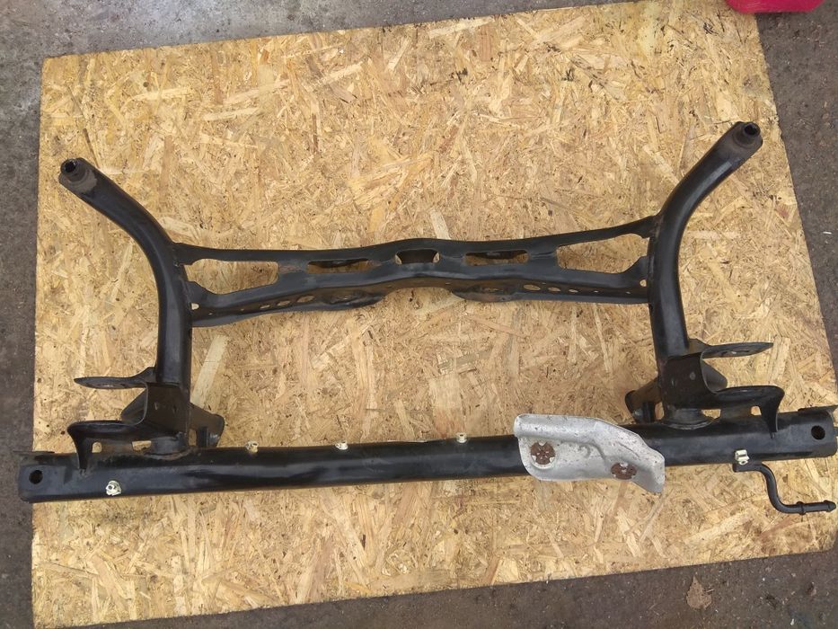 vw usa b7 b8 jetta 6 Подрамник балка vag5c0500025