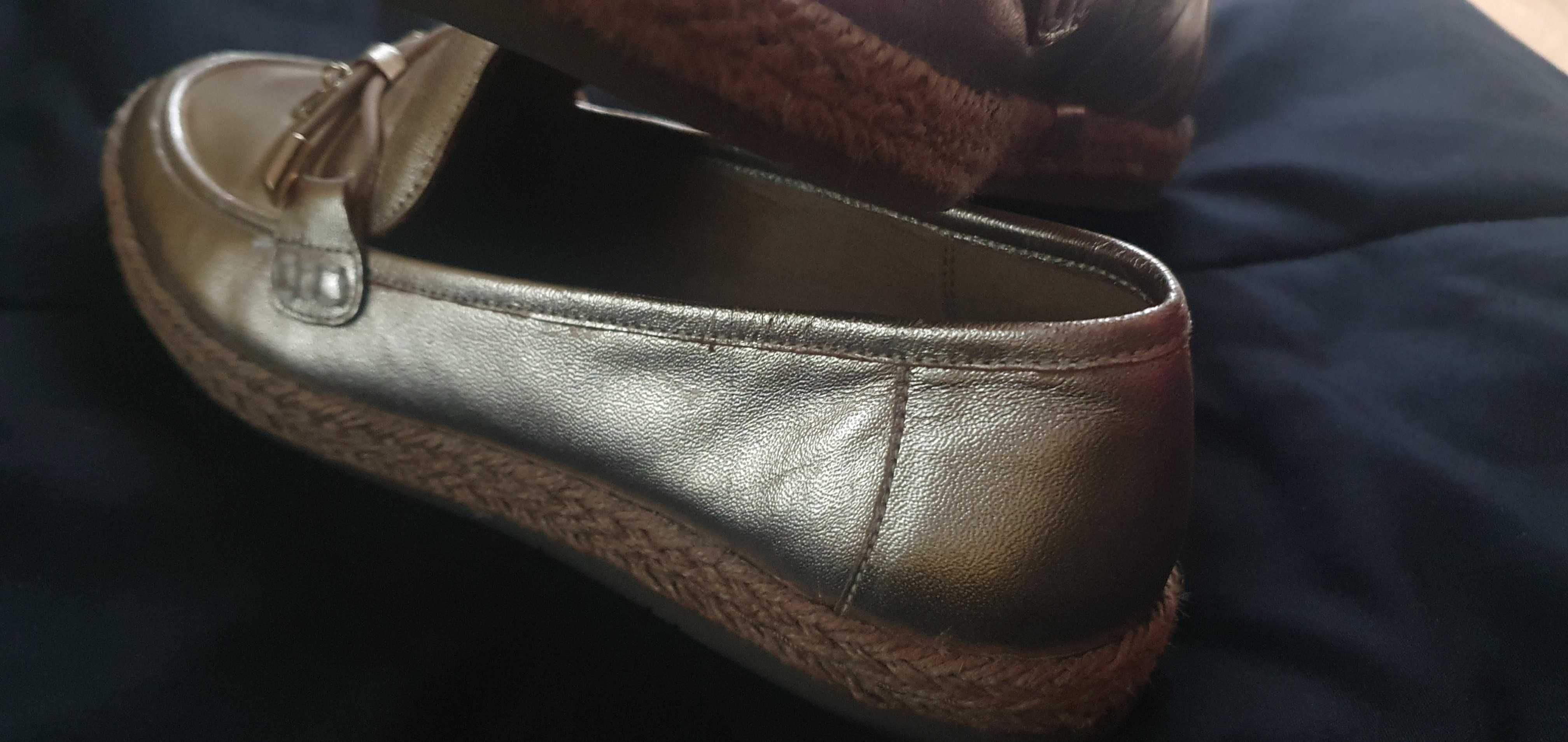 Skórzane loafersy Lasocki 37