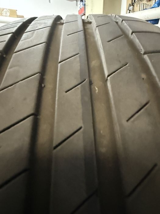 Pneus 225/55 R17 97W