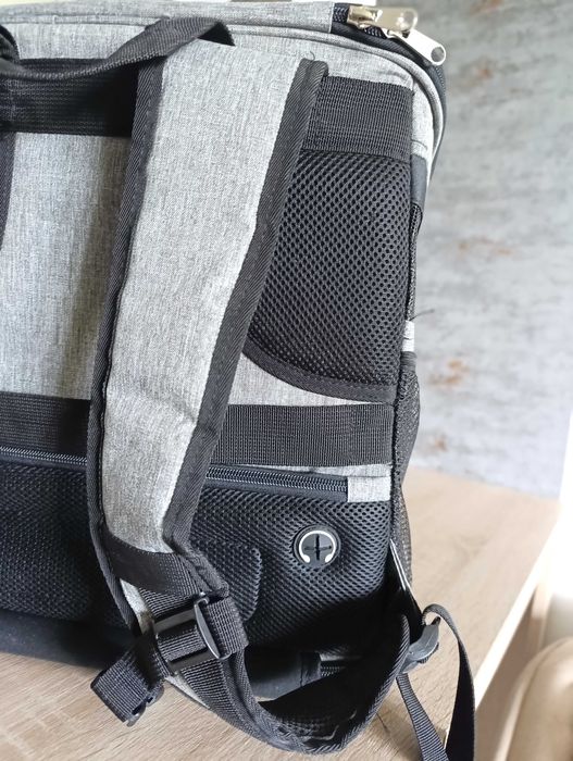 Markowy plecak transporter dla psa kota LDLC szary