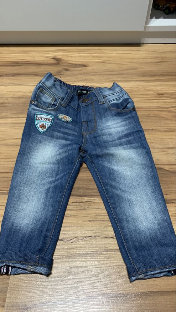 Spodnie jeansowe 9-12 m-cy
