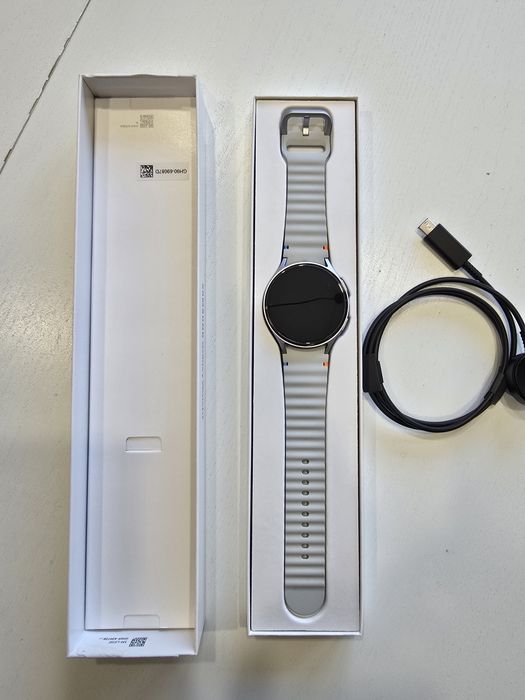 Samsung Galaxy Watch 7 LTE 44mm (srebrny) gwarancja, jak nowy