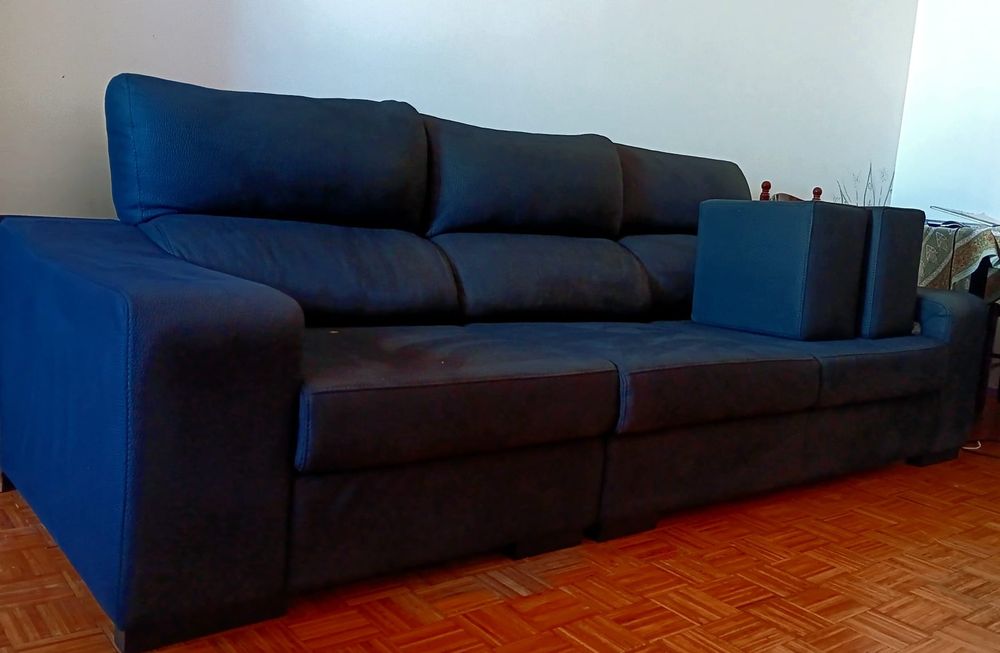 Sofá com chaise long