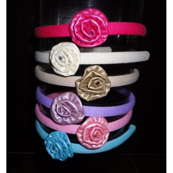 Bandoletes de menina com flor