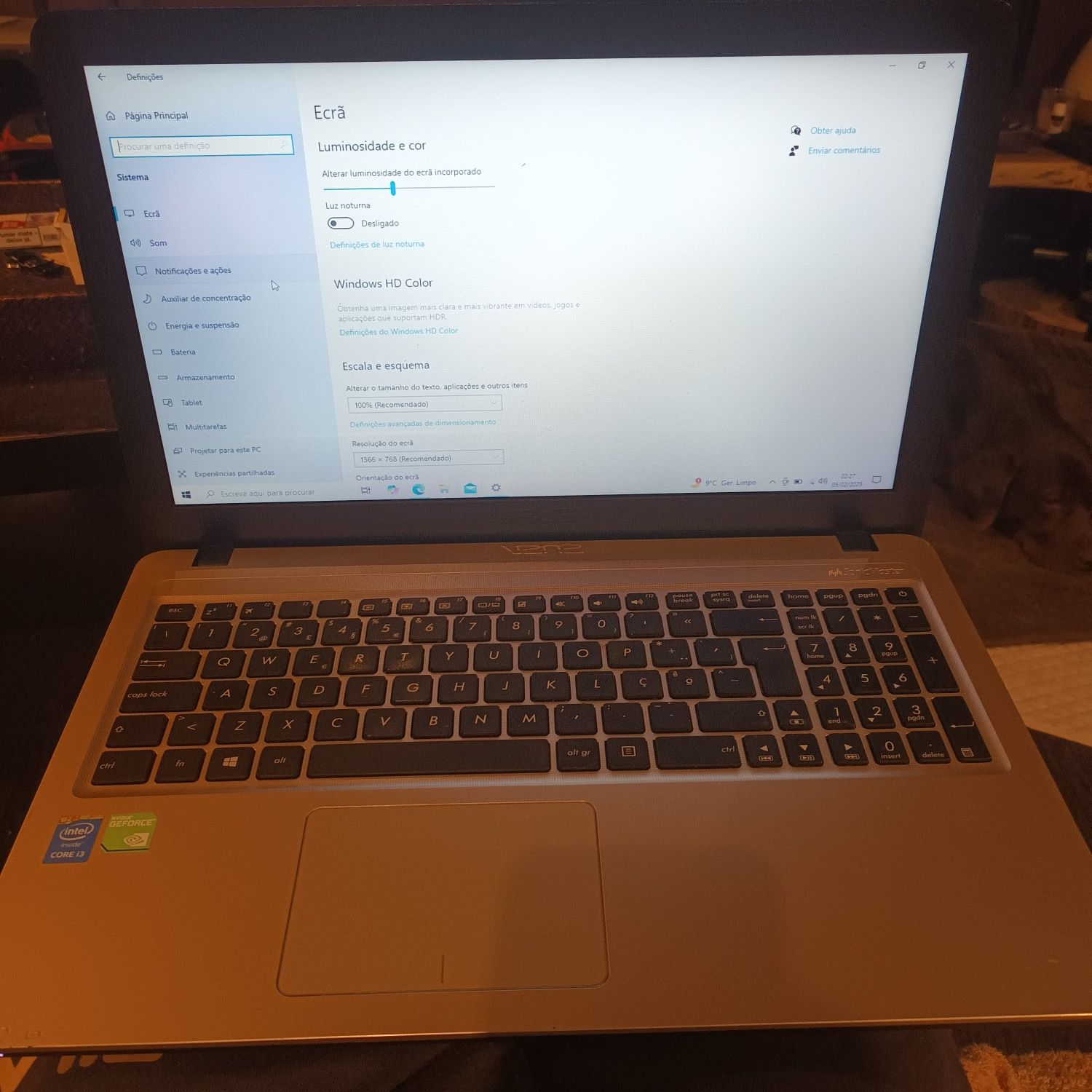 Portatil Asus i3