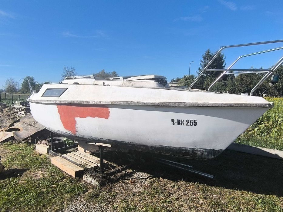 ---Jacht Venus 22---