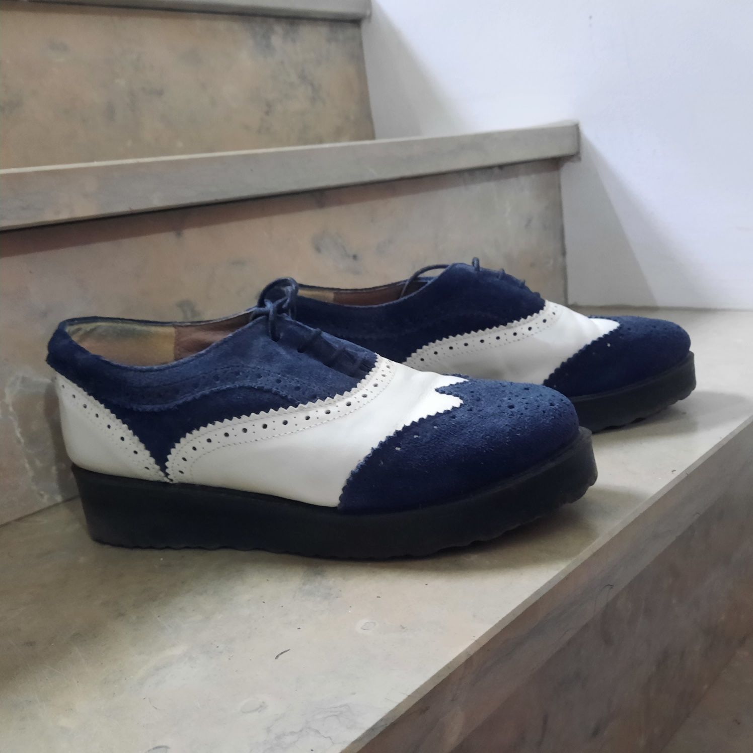 Sapatos azul e branco, n.37