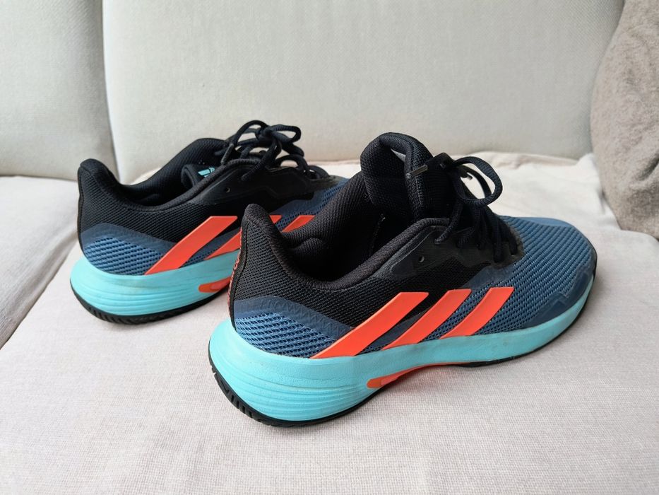 ADIDAS CourtJam Control buty do tenisa