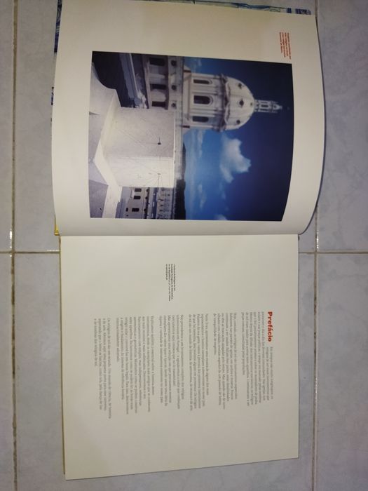 LIVRO CTT Relógios de Sol