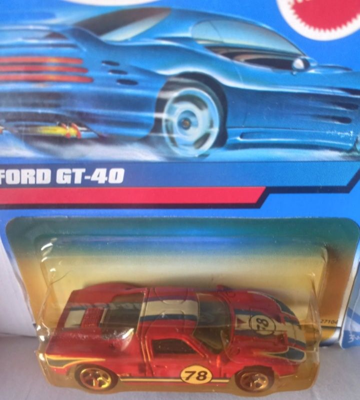 Conjunto 2 - ford Gt-40 hot wheels