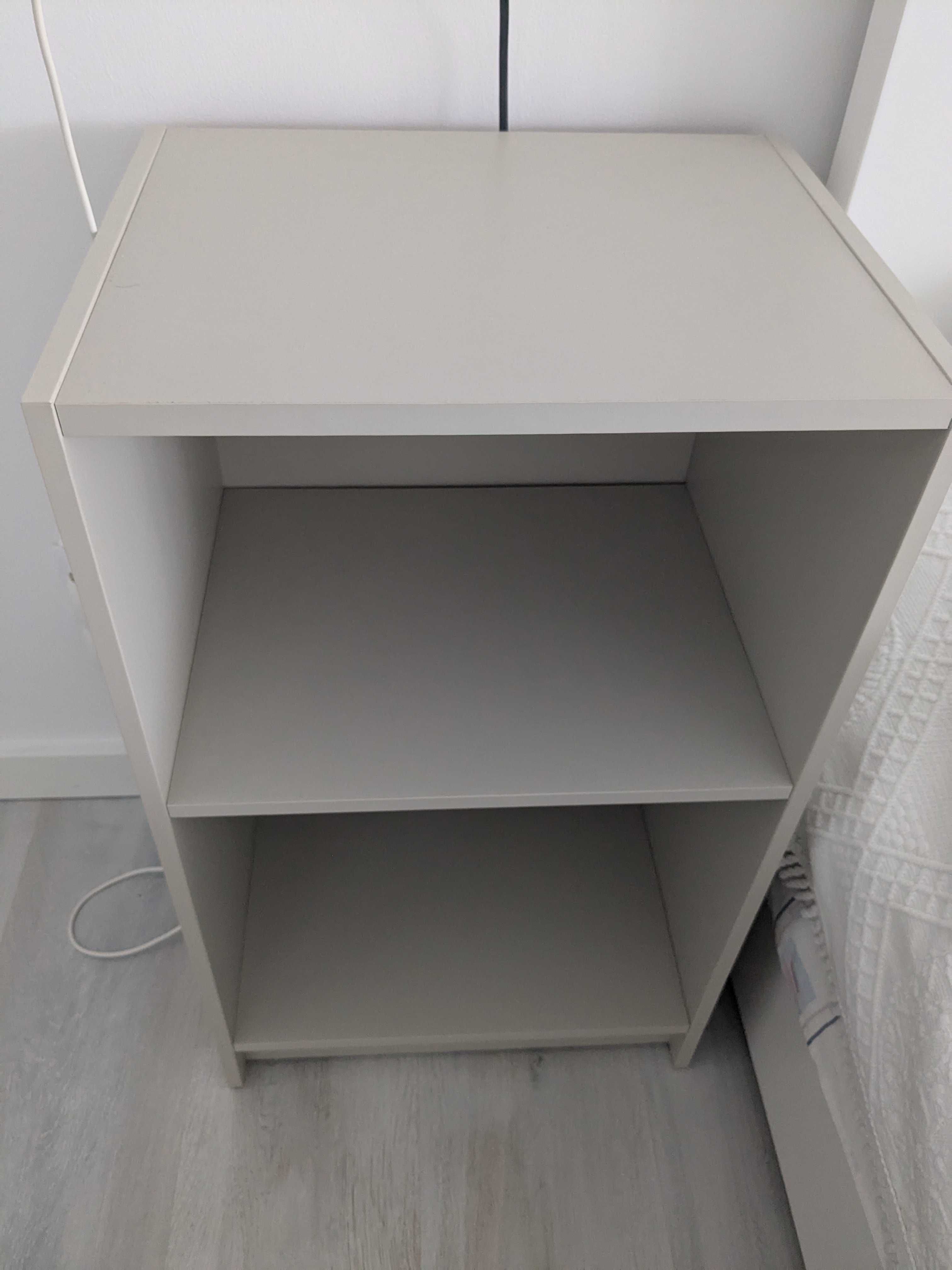 Mesa cabeceira Ikea