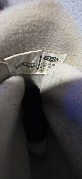 Patins em linha como novos