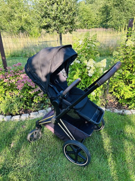Wózek Priam Cybex Lux Deep Black Golden Rose