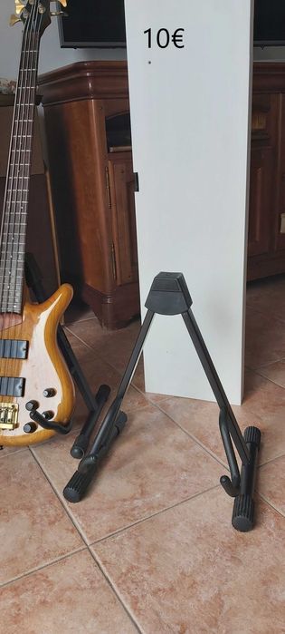 guitarra tripés para violas