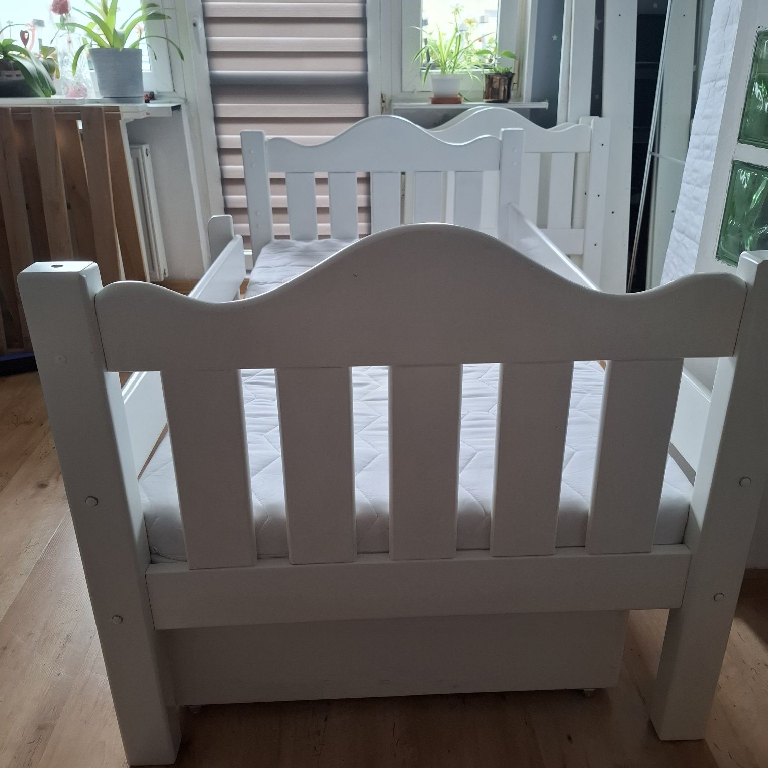 Łóżko Bedlayn z szufladą 160/80
