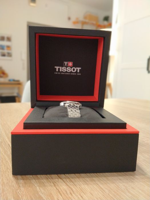 Nowy Szwajcarski zegarek TISSOT Le Cocle Automatic Lady w rozmiarze 29