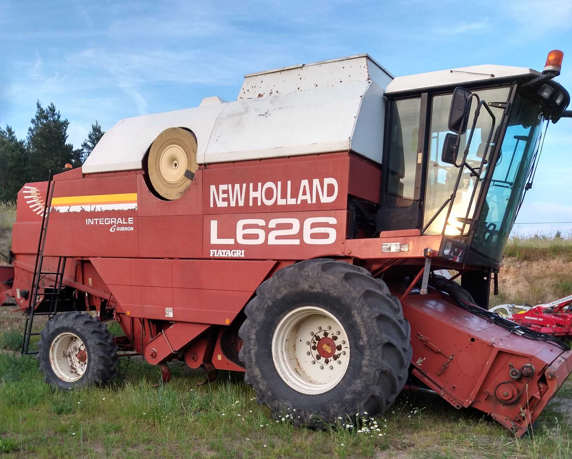 Kombajn zbożowy New Holland Laverda L626