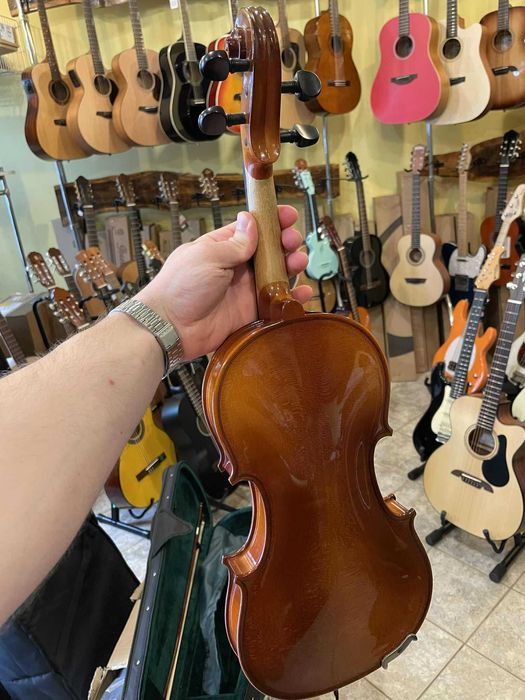 Skrzypce Hora V100 3/4 z pokrowcem oraz smyczkiem