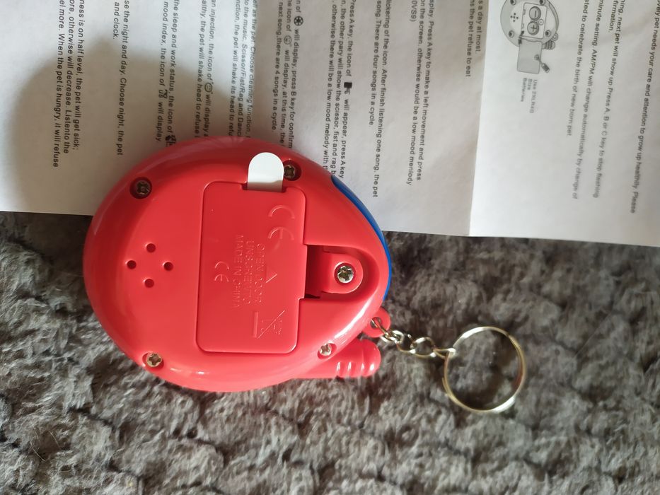 Gra dla dzieci tamagotchi jajko ze zwierzątkiem na prezent