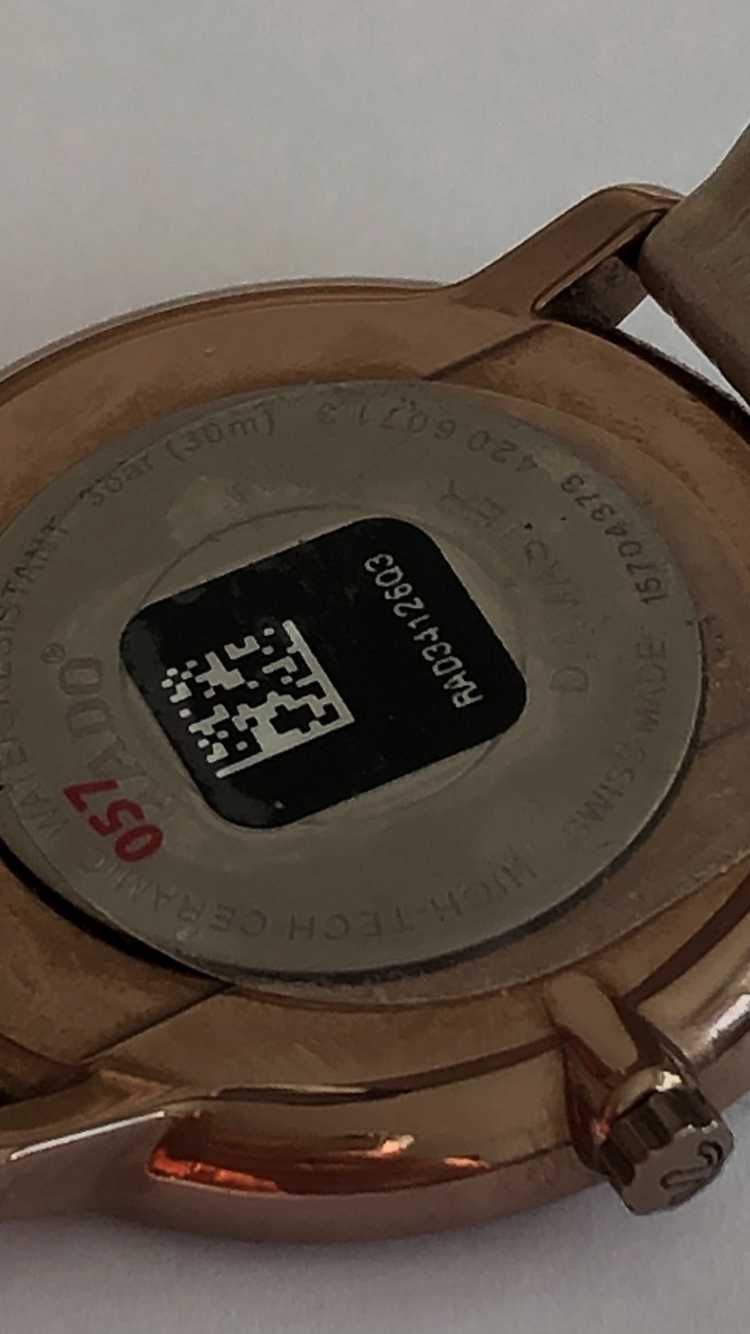 Rado Diastar Thinline L Jubile, masa perłowa, 48 diamentów, Full Set
