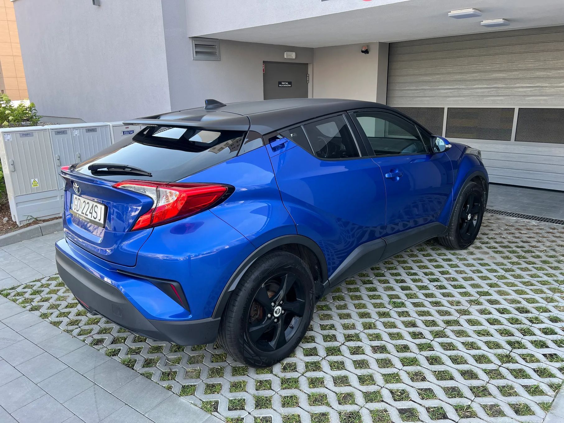 Toyota C-HR Toyota CH-R 1.2 benzyna automat PL salon Vat 23%