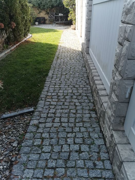 Kostka Granitowa łupana 6/7 Jasno Szara