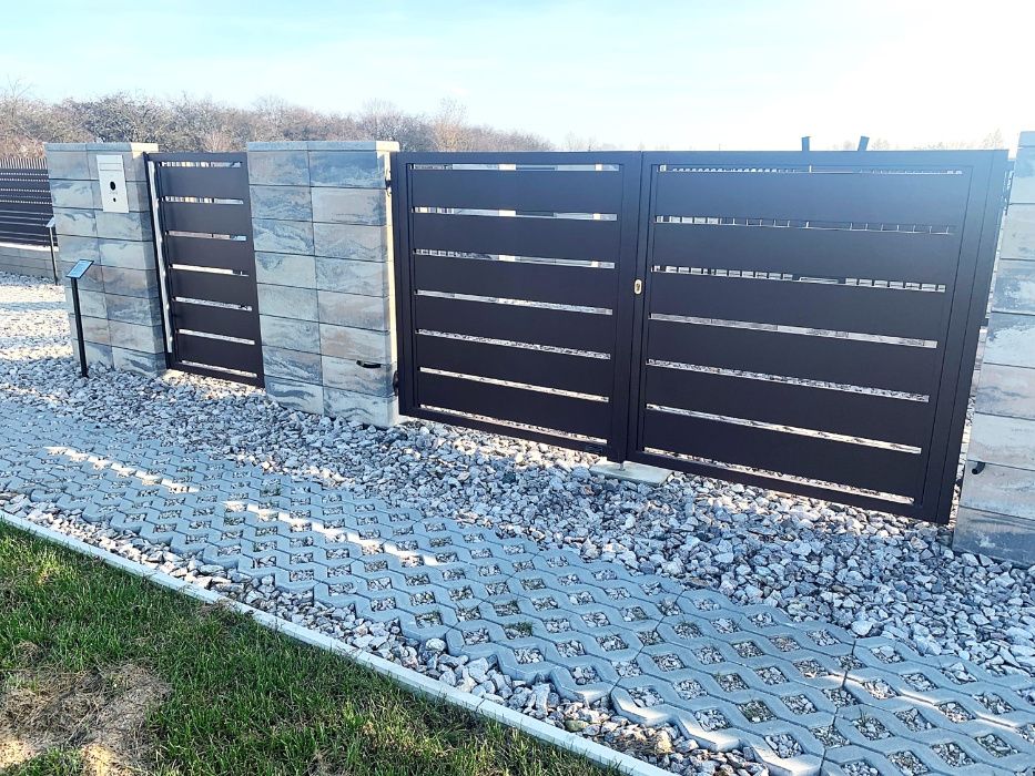 Ogrodzenia metalowe, poziome, nowoczesne, palisadowe. Montaż.