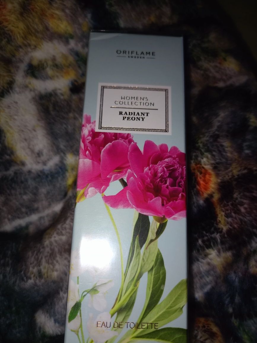 Woda toaletowa Oriflame Women's Collection Radiant Peony