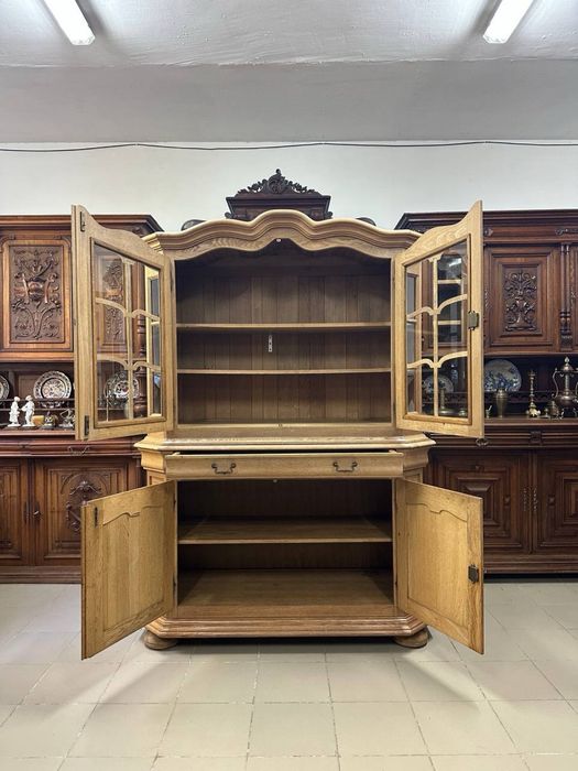 Вітрина дуб сервант дерево 3658