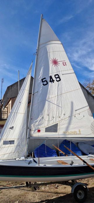 Łódź żaglowa żaglówka Laser 13 + wózek slipowy, wiosła (2)