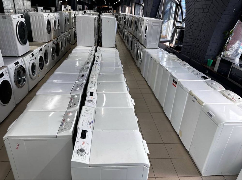 Стиральная машина Samsung (узкая) WF0500NZW, гарантия, доставка